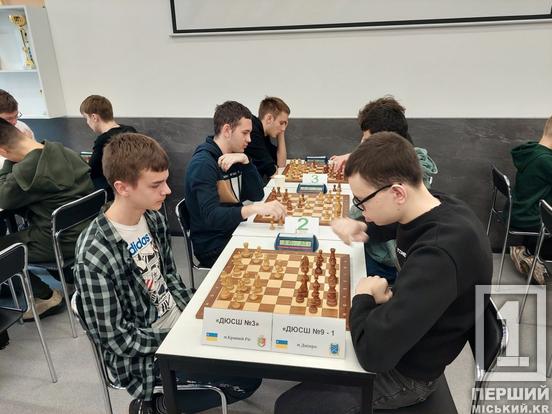 Протистояння стратегічних розумів: криворізькі шахісти зібрали купу нагород на командному чемпіонаті України3