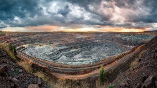 Сьогодні опівдні у Кривому Розі буде проведено плановий вибух у кар’єрі, для мешканців – без загроз0