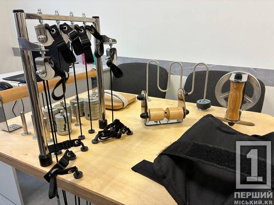 Сучасний ремонт та техніка «останнього слова»: Криворізька міська лікарня №16 отримала сучасне реабілітаційне обладнання3