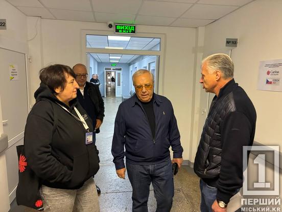 Сучасний ремонт та техніка «останнього слова»: Криворізька міська лікарня №16 отримала сучасне реабілітаційне обладнання2