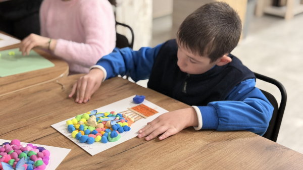 Творчі заняття для дітей з особливими освітніми потребами у Кривому Розі: як долучитися2