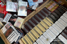 У Кривому Розі ділки незаконно торгували алкоголем і цигарками3