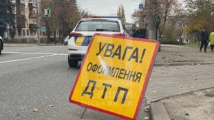 У Кривому Розі  не розминулися дві автівки на проспекті Центральному0