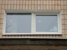 У Кривому Розі триває реалізація програми «Теплий під’їзд»: встановлено 2 884 вікна, а до кінця року буде встановлено ще 716 енергозберігаючих вікон5