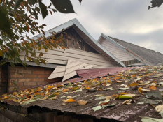 Ворог цілив по Нікопольщині з артилерії та FPV-дронів: пошкоджені будинки й інфраструктура5