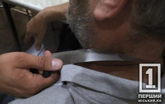 Забрав гроші й погрожував ножем: у Кривому Розі чоловік отримав 8 років за розбій