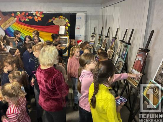 «Архітектура міста»: у Кривому Розі відкрили персональну виставку фоторобіт Станіслава Рушкіса5