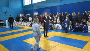 Близько 120 юних спортсменів змагалися у новорічному турнірі з дзюдо4