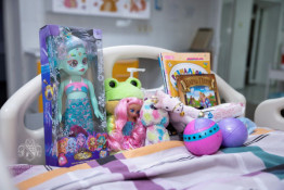 Діти, які на лікарняних ліжках опинилися через російську агресію6