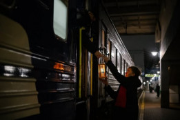 До Києва вчора увечері прибув Вифлеємський вогонь миру1