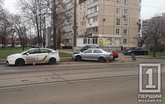 Двох людей ушпиталили: Свято-Миколаївській ДТП із Skoda і Lada