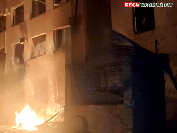 Ракета Іскандер-М поцілили поруч з адмінбудівлею в Кривому Розі