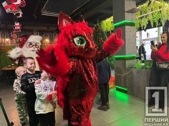 Маленьке диво для маленьких сердець: у Довгинцівському районі міста влаштували сюрприз для дітей Героїв1