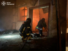 Масована атака на Одещину: пошкоджено судно, житлові будинки та склад1