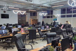 На Дніпропетровщині ліквідували черговий шахрайський кол-центр1