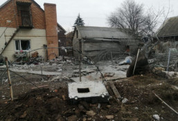 На Нікопольщині внаслідок російського обстрілу постраждала літня жінка9