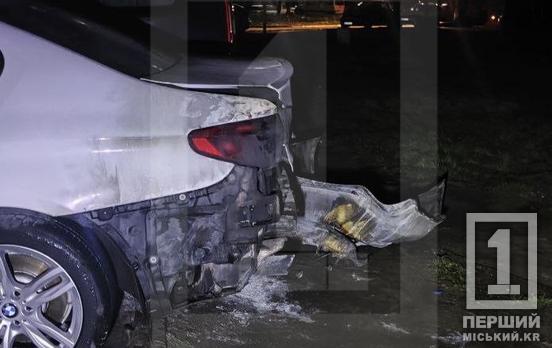 Не виключають підпал: на Гірницькому горіла автівка