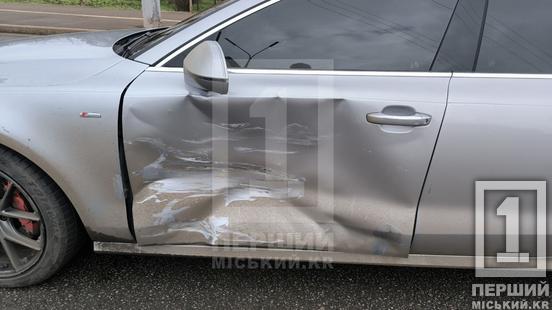 Перетнув дві суцільні та поводився дивно: Кривому Розі на вулиці Вільної Ічкерії сталася потрійна ДТП1