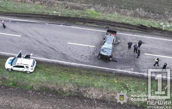 Пережили другий «день народження»: на криворізькій трасі перекинулася Toyota Hilux2