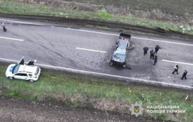Поблизу Долинської перекинувся пікап: двоє молодих чоловіків дивом вижили0