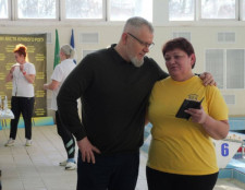 Понад 85 криворізьких ветеранів та членів їхніх сімей об'єднав у місті турнір з плавання в рамках VETERANS FAMILY GAMES3