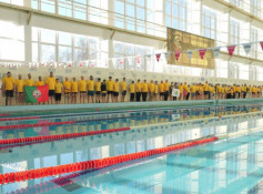 Понад 85 криворізьких ветеранів та членів їхніх сімей об'єднав у місті турнір з плавання в рамках VETERANS FAMILY GAMES0