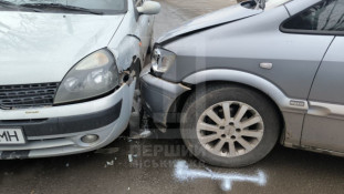 Потрійна ДТП на вул. Володимира Великого: пасажирка отримала струс мозку1