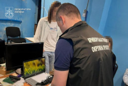 Проректор криворізького вишу організував схему хабарів за іспити з державної мови0