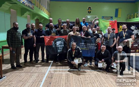 Сила, витримка і характер: криворізькі силачі повернулися з медалями Чемпіонату України