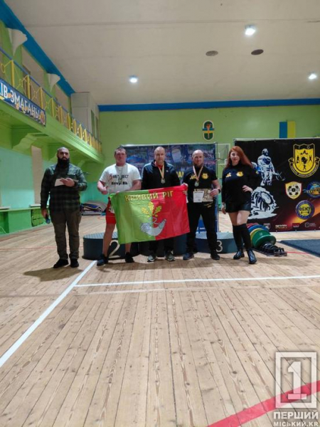 Сила, витримка і характер: криворізькі силачі повернулися з медалями Чемпіонату України3