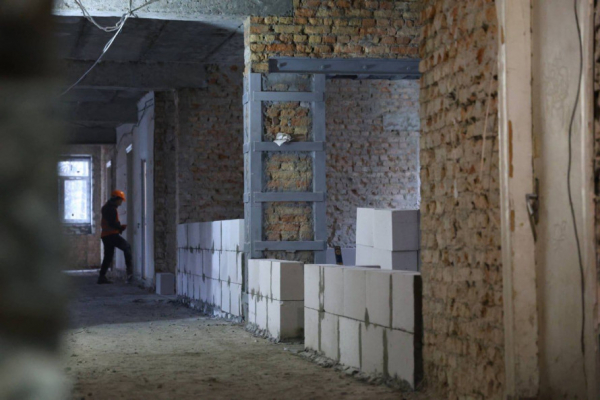 Сучасні квартири з усіма зручностями: у Кривому Розі готують новий дім для вимушених переселенців4