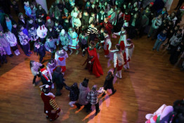 Турбота та свято попри все: у Кривому Розі триває видача подарунків та марафон різдвяних і новорічних заходів для дітей Захисників та Захисниць, а також тих, кому особливо потрібні тепло та увага5