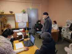 У Кривому Розі 15 грудня завершується видача продуктових наборів2