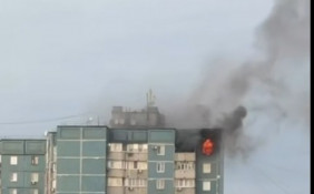 У Кривому Розі на мікрорайоні Східний-2 сильна пожежа у багатоповерхівці0