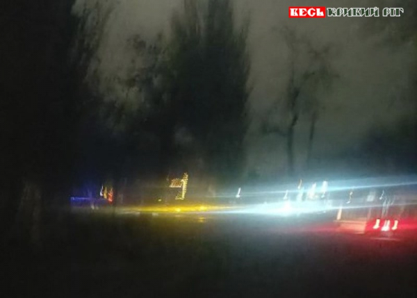 Рікша Сашко на пр. Миру без освітлення в Кривому Розі