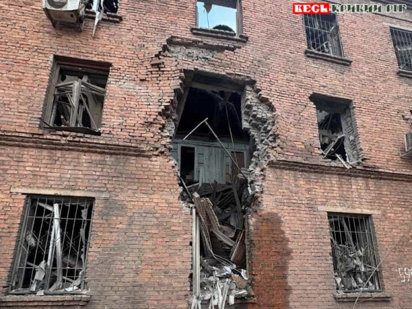 Шахеди влучили по податковій інспекції на пр. Героїв-Підпільників в Кривому Розі