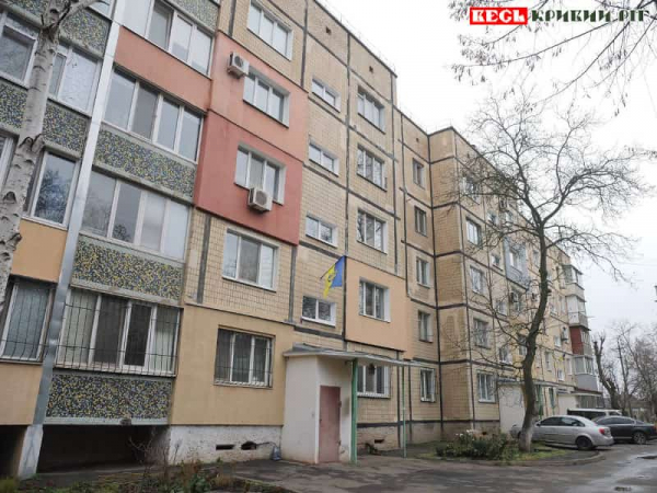 Замінено вікна у під'їздах багатоповерхівки за програмою «Теплий дім» в Кривому Розі