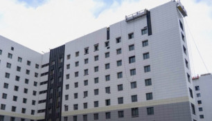 В Україні відновили вже 700 медичних закладів, ще понад 300 — частково0