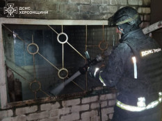 Вночі від під масованою атакою ворога був Херсон, постраждала жінка3