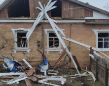 Ворожі обстріли Нікопольщини та Криворіжжя: є поранений і значні руйнування4