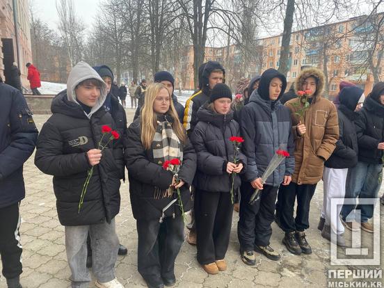 До останнього був вірним присязі: криворіжця Едуарда Чуприну вшанували на відкритті іменної меморіальної дошки1