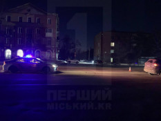 ДТП на вулиці Січеславській: Nissan збив пішохода на переході1