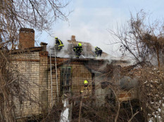 Хотів зігрітися — ледь не згорів: пожежа у Покровському районі0