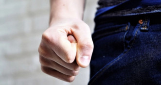 Криворізькі поліцейські затримали містянина за жорстоке побиття чоловіка0