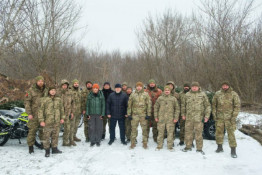 Криворізьким захисникам із 60-ї окремої механізованої Інгулецької бригади  передали допомогу від міста0