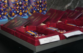 Люди зі сталі: криворізьких нацгвардійців — захисників Маріуполя — відзначили державними нагородами4