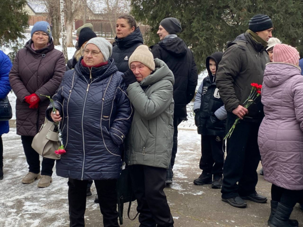 Меморіальні дошки на честь Героїв: у Кривому Розі вшанували полеглих Захисників4