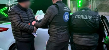 Посадовці у сфері військової служби «нагріли руки» на майже 1,3 млн грн: у кількох регіонах викрито корупційні схеми за «вирішення питань» щодо мобілізації2