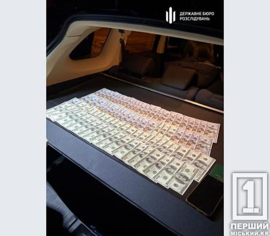 Ротація за 9 тисяч доларів: на Дніпропетровщині затримали військового, який наживався на родинах бійців1