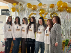 У Кривому Розі розпочався турнір з фінансової грамотності серед ліцеїв, що об’єднав найактивніші команди школярів0